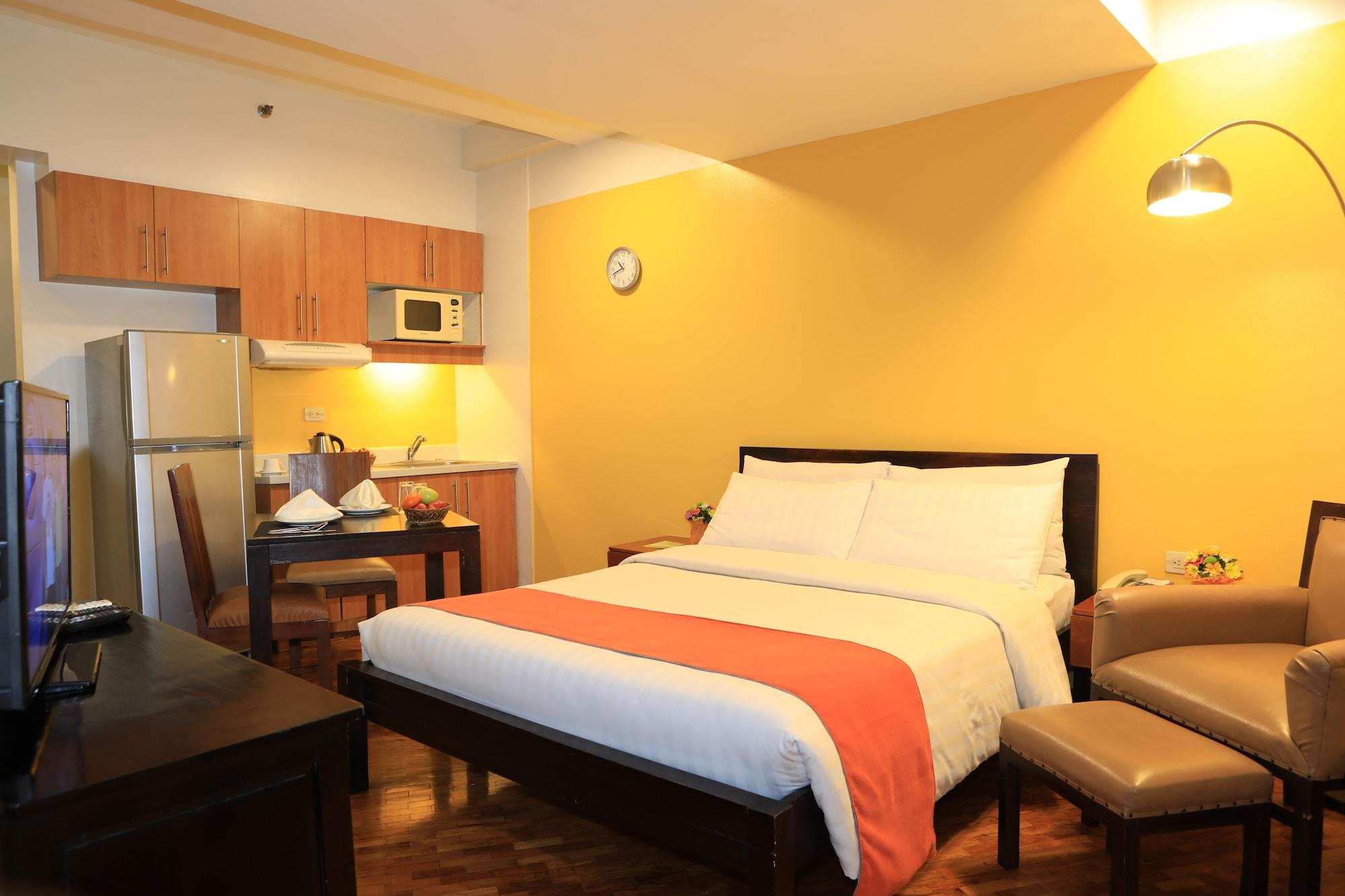 The Malayan Plaza Hotel Pasig City Εξωτερικό φωτογραφία