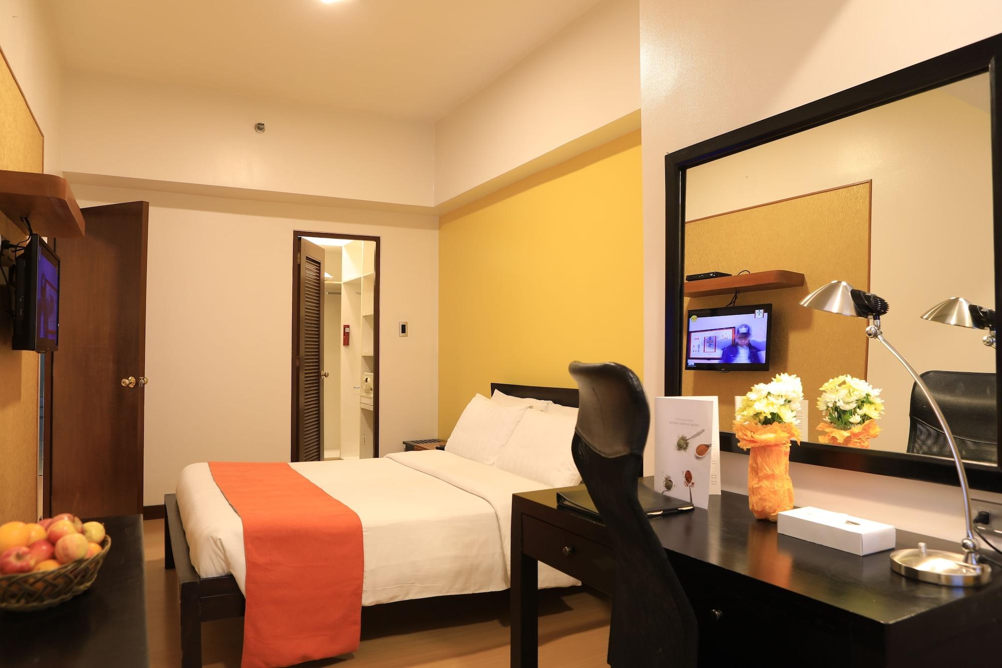 The Malayan Plaza Hotel Pasig City Εξωτερικό φωτογραφία