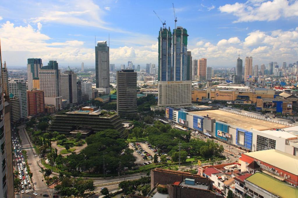 The Malayan Plaza Hotel Pasig City Εξωτερικό φωτογραφία