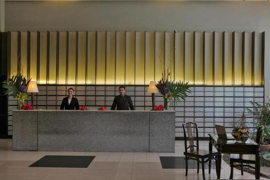 The Malayan Plaza Hotel Pasig City Εξωτερικό φωτογραφία